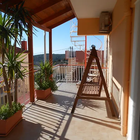 Hotel Oasis 2*